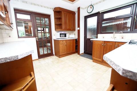 2 bedroom detached bungalow for sale, Pilgrims Way, Hill Head, PO14
