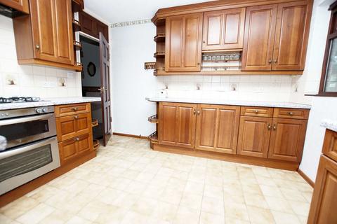 2 bedroom detached bungalow for sale, Pilgrims Way, Hill Head, PO14