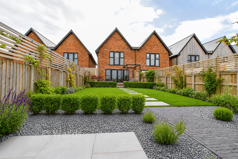 3 bedroom semi-detached house for sale, Adie Road, Greatstone, Kent