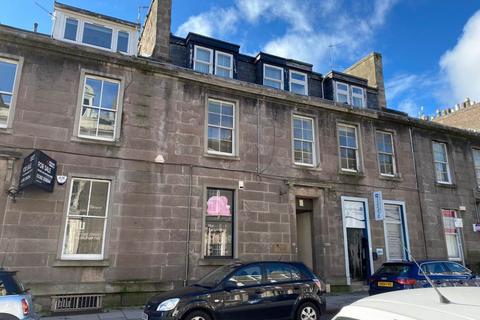 2 bedroom apartment to rent, 30 South Tay Street Flat 4, ,