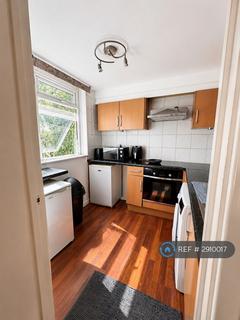Studio to rent, Slough, Slough, SL1
