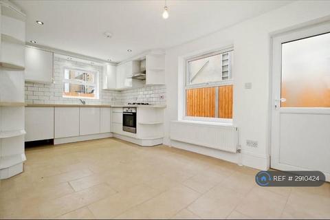 4 bedroom terraced house to rent, Howard Road, London, NW2