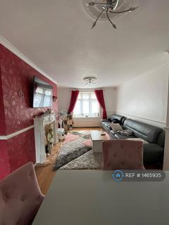 3 bedroom end of terrace house to rent, Boxoll Road, Dagenham, RM9