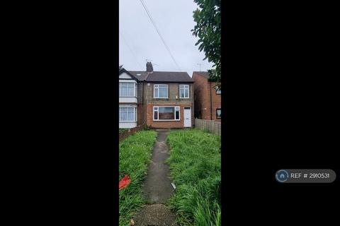 1 bedroom in a house share to rent, Hall Lane, London, E4