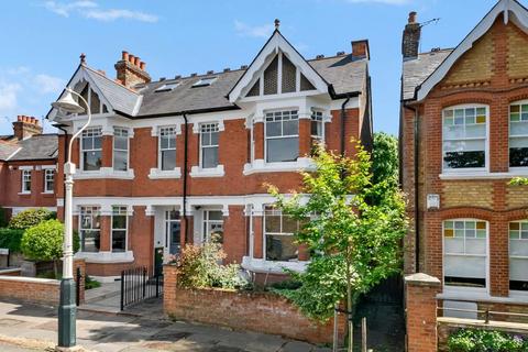 2 bedroom flat for sale, Overdale Road, Ealing, London, W5 4TT
