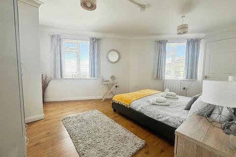 2 bedroom apartment for sale, Hambrough Road, Ventnor, Isle of Wight