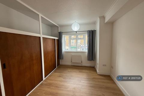 2 bedroom flat to rent, Dover Court, London, SE10
