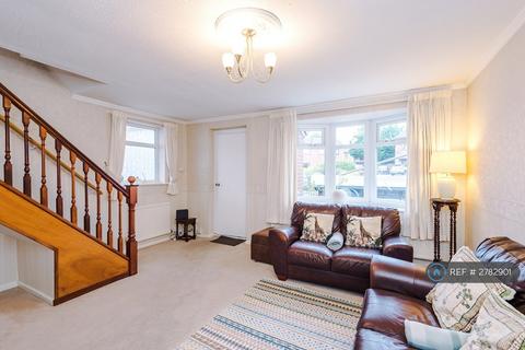 3 bedroom semi-detached house to rent, Old Vicarage, Westhoughton, Bolton, BL5
