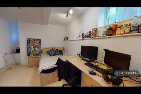 3 bedroom flat to rent – pohled 5