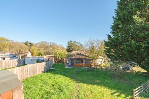 3 bedroom bungalow for sale, Nine Mile Ride, Wokingham RG40