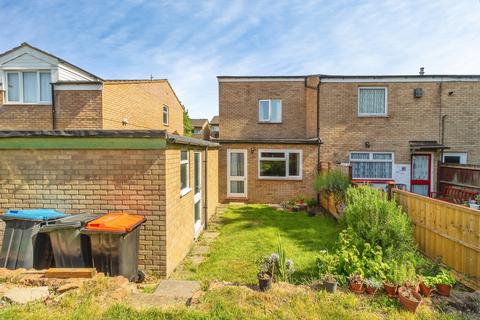 2 bedroom end of terrace house for sale, Bramble Avenue, Conniburrow, Milton Keynes, Buckinghamshire, MK14
