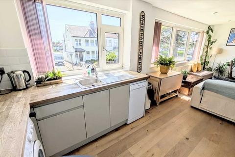 2 bedroom maisonette for sale, St Mary's Court, Granville Road