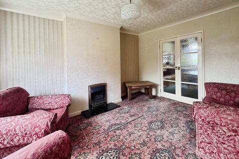 3 bedroom semi-detached house for sale, Woodlands Crescent, Gomersal, BD19