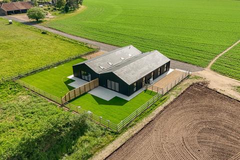 3 bedroom barn for sale, Pott Row, King's Lynn