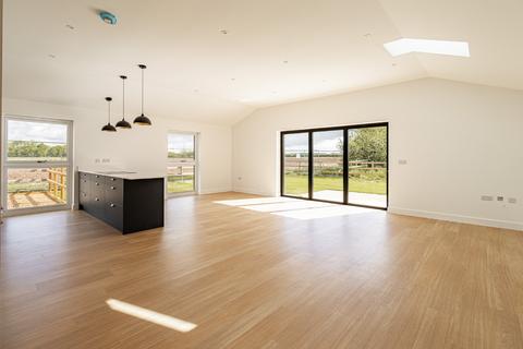 3 bedroom barn for sale, Pott Row, King's Lynn