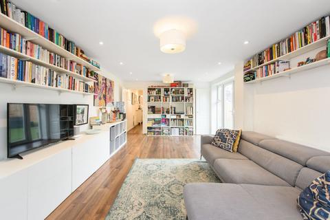 3 bedroom end of terrace house for sale, Heton Gardens, Hendon, London, NW4