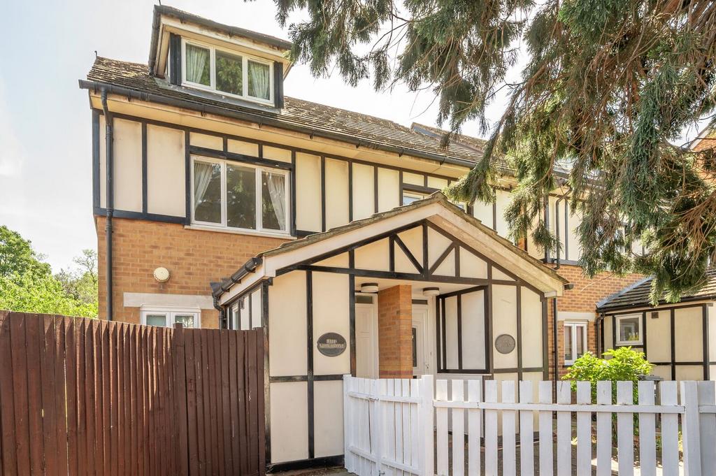 Detached house exterior