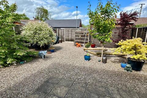 3 bedroom semi-detached house for sale, Peregrine Close, Hereford