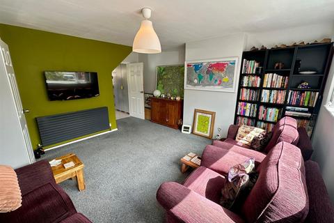 3 bedroom semi-detached house for sale, Peregrine Close, Hereford