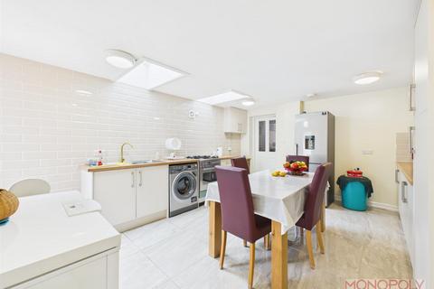 3 bedroom terraced house for sale, Bury Street, Wrexham