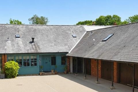 4 bedroom barn conversion for sale, Lidcote, Dunton, Buckingham, Buckinghamshire, MK18