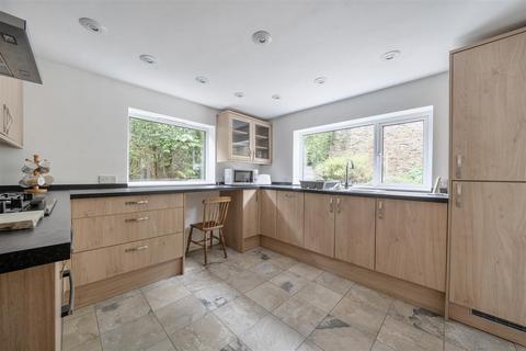 3 bedroom semi-detached house for sale, Baileys Meadow, Stoke Fleming, Dartmouth