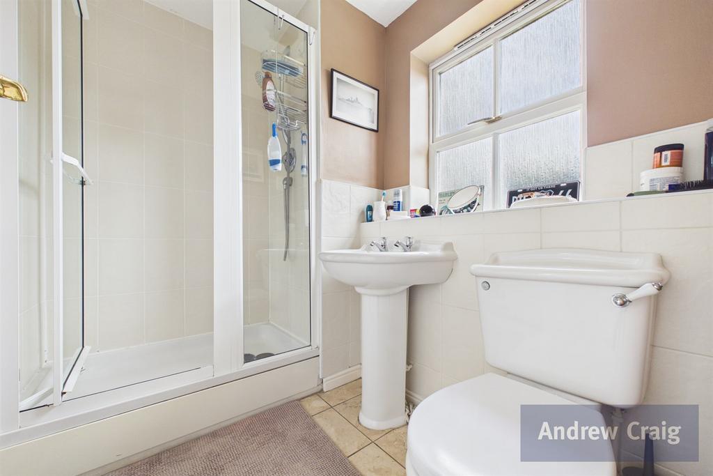 Apartment in Newcastle upon Tyne, Tyne and Wear - View 6