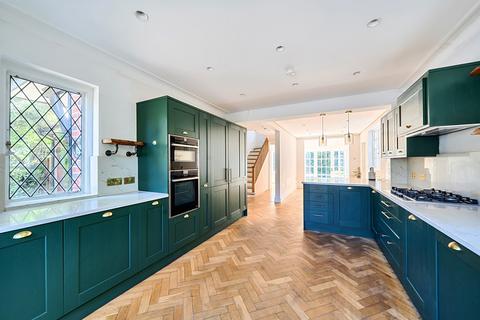4 bedroom house for sale, Cavendish Drive, Edgware