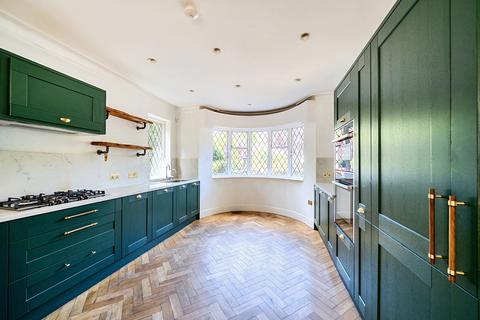 4 bedroom house for sale, Cavendish Drive, Edgware