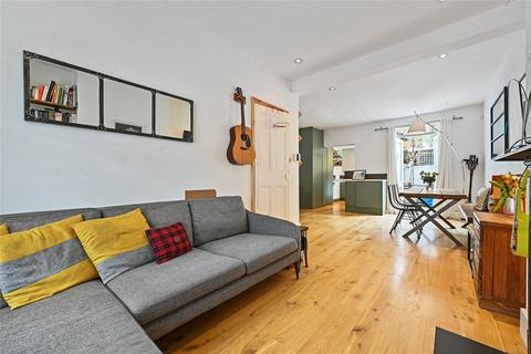 3 bedroom terraced house for sale, Galloway Road, London, W12