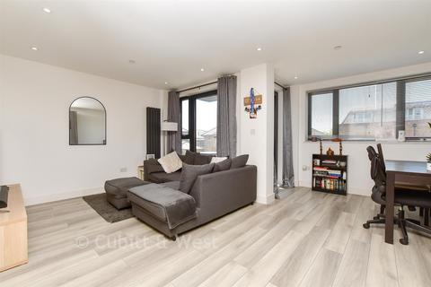 1 bedroom apartment for sale, Kelsey Apartments, Leatherhead KT22