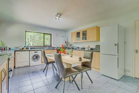 3 bedroom detached bungalow for sale, Mount Road, Benfleet, SS7