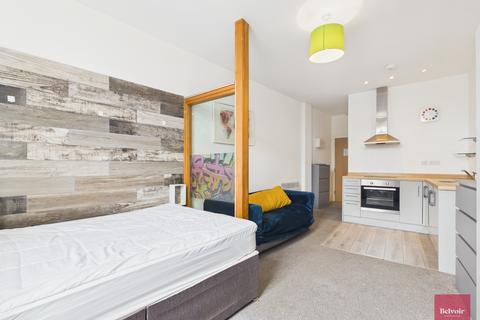 Studio to rent, College Street, City Centre, Swansea, SA1