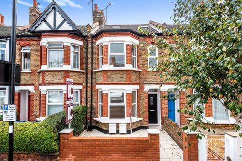 2 bedroom flat for sale, Darwin Road, London