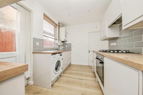 3 bedroom terraced house for sale, Woodbridge Road, Ipswich