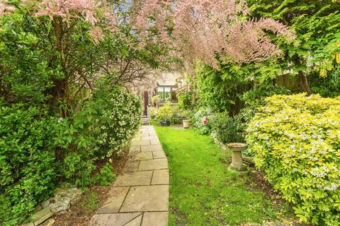 2 bedroom cottage for sale, Clarendon Cottages, Ossett