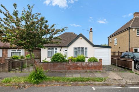 2 bedroom bungalow for sale, Hardy Avenue, Ruislip HA4