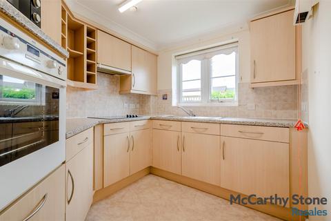 1 bedroom apartment for sale, Foxhall Court, School Lane, Banbury