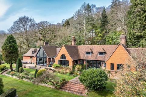 5 bedroom detached house for sale, Hindhead Road, Haslemere, Surrey GU27