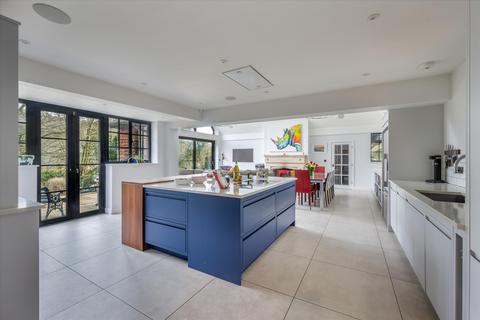 5 bedroom detached house for sale, Hindhead Road, Haslemere, Surrey GU27