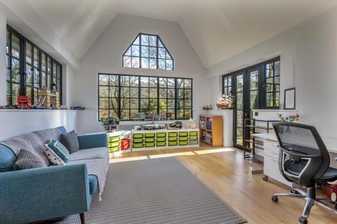 5 bedroom detached house for sale, Hindhead Road, Haslemere, Surrey GU27
