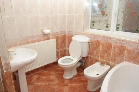 4 bedroom house share to rent, southfield