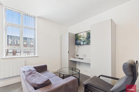 Studio to rent, College Street, City Centre, Swansea, SA1