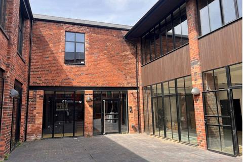 Industrial unit to rent, 83-87 Camden St Birmingham B1 3DE