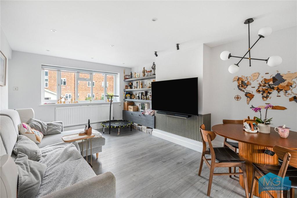 3 bedroom apartment for sale