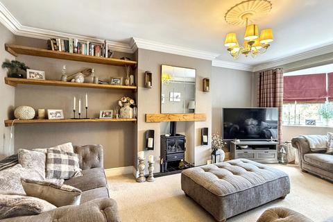 4 bedroom detached house for sale, Dauphine Close, Coalville, LE67