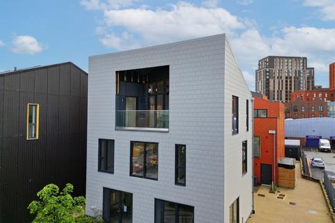 3 bedroom duplex for sale, Kelham Central, Sheffield S3