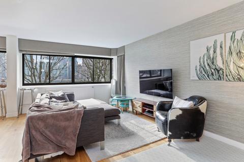 Grosvenor Road, London, SW1V
