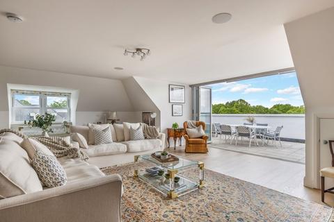3 bedroom penthouse for sale, King Edward Gardens, Tunbridge Wells, TN4