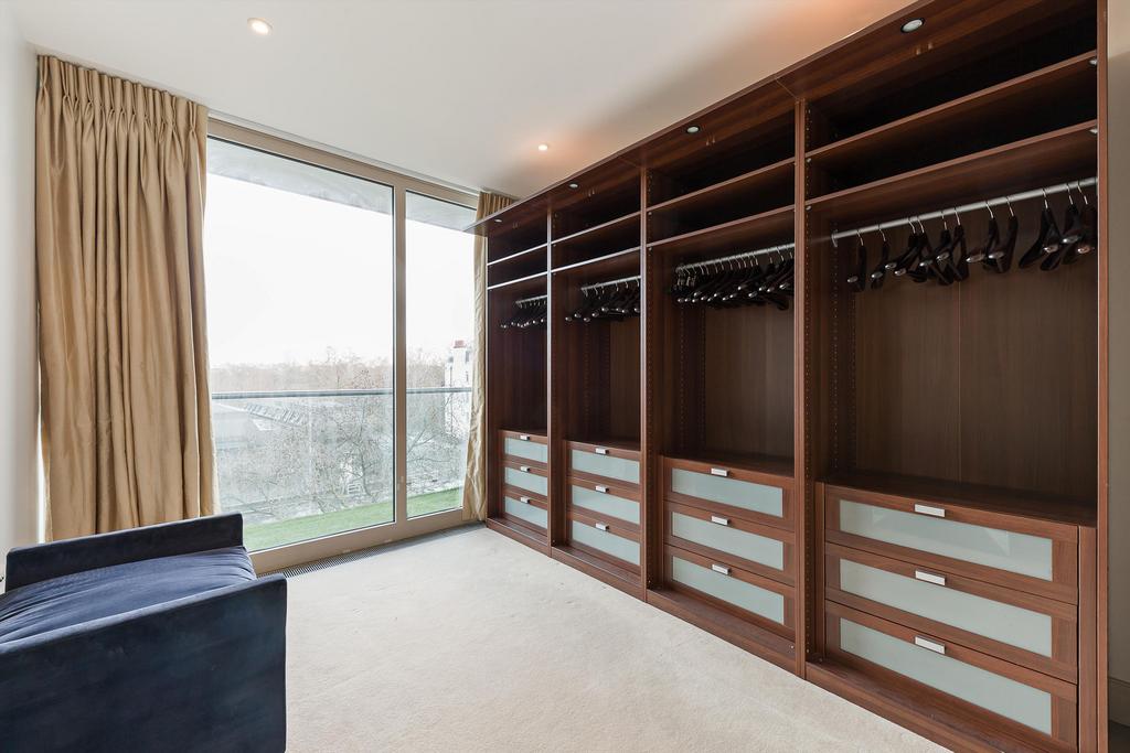 Dressing room